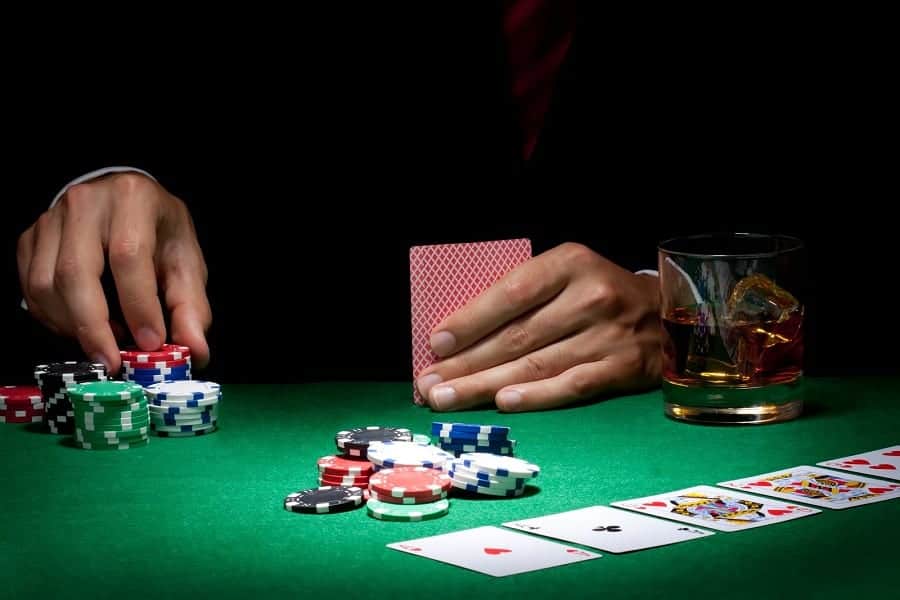 Nguyên tắc bất di bất dịch khi chơi game Poker Online