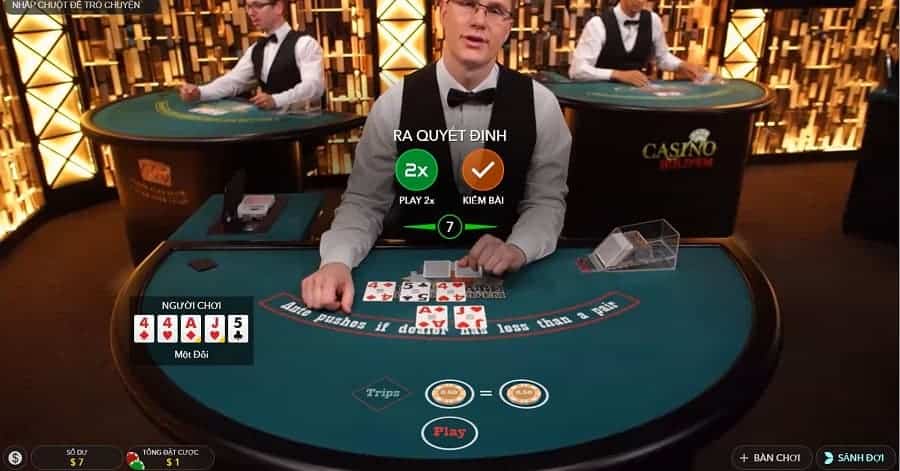 Vòng Pre-flop của Poker nên chơi như thế nào?