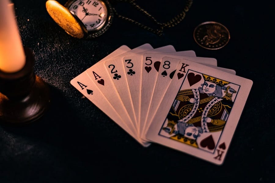 Bỏ túi ngay kinh nghiệm chơi game Poker online