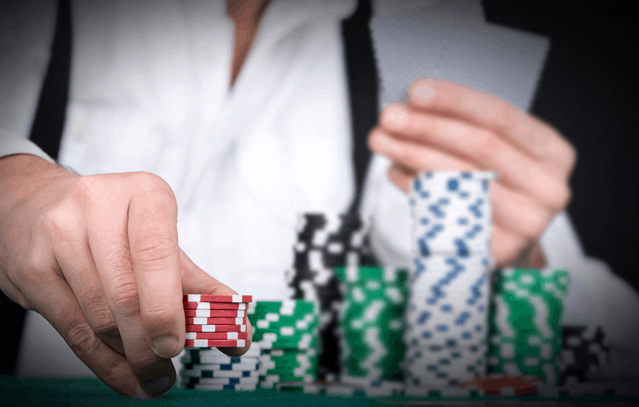 Poker và những chiến thuật cần nắm vững trong sòng bài