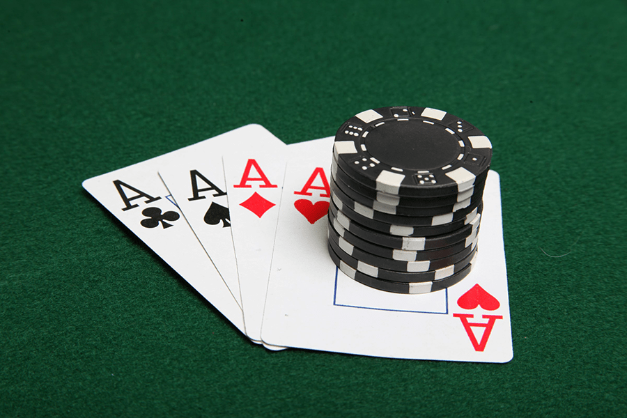 Những chiến thuật chơi hấp dẫn trong những ván Poker