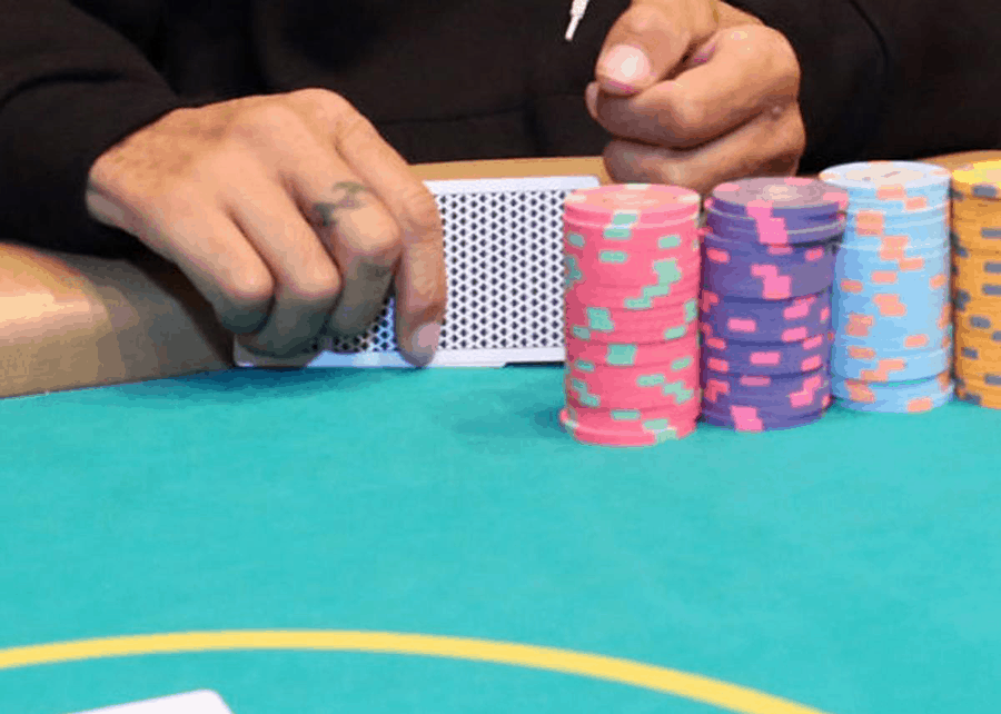 Hai hướng tiếp cận hứa hẹn đối với người chơi Poker