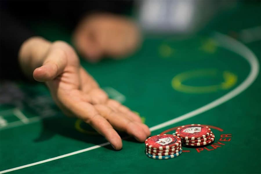 Hệ thống cá cược Baccarat so với các hệ thống cá cược khác