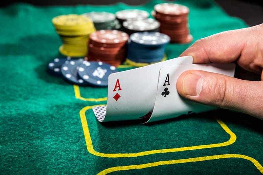 Những lỗi người chơi hay mắc khi chơi Poker online đổi thưởng