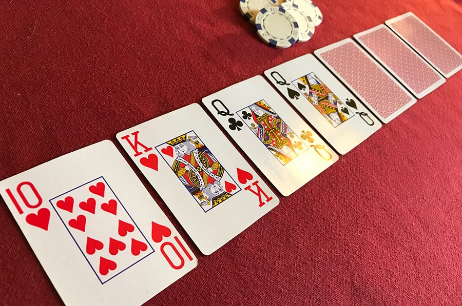 3 lời khuyên giúp bạn nâng trình chơi Poker nhanh chóng