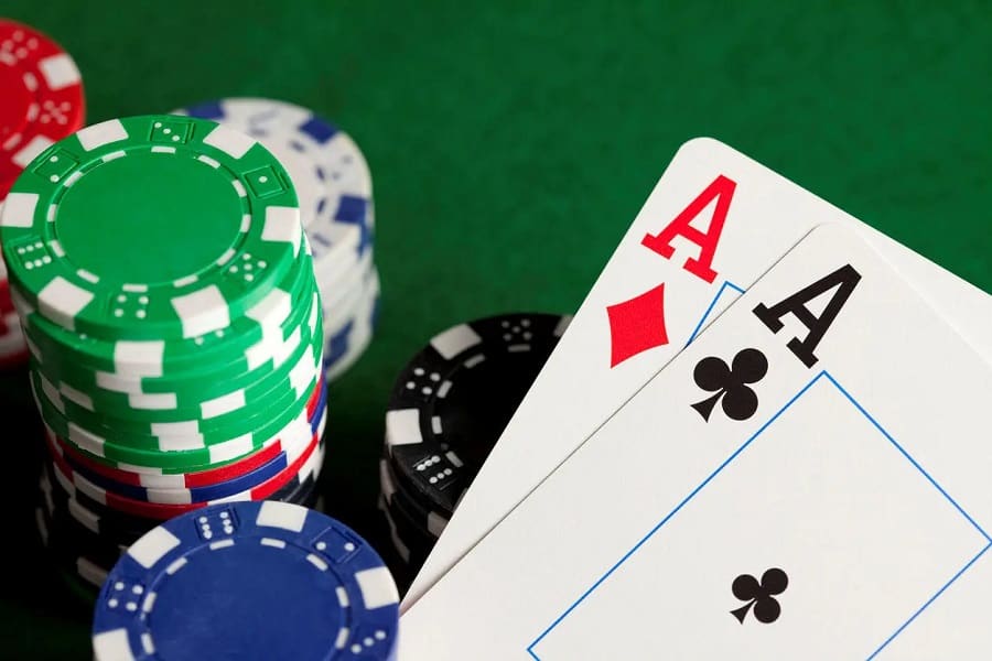 Kìm hãm tâm lý tiêu cực trong Poker trực tuyến