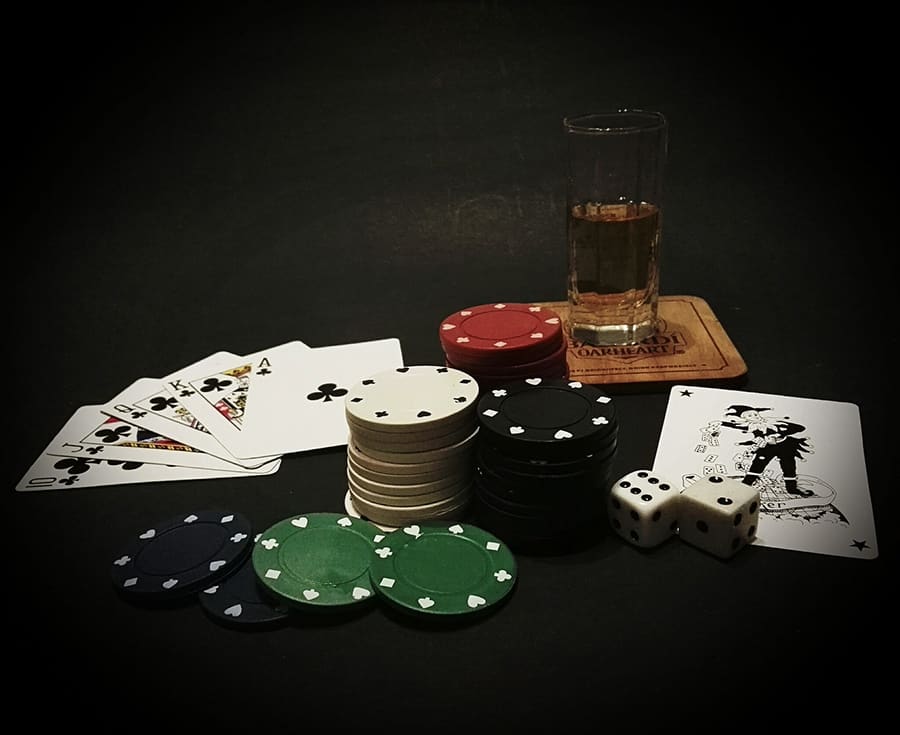 Top các chiến thuật hay áp dụng trong Poker cho người mới chơi