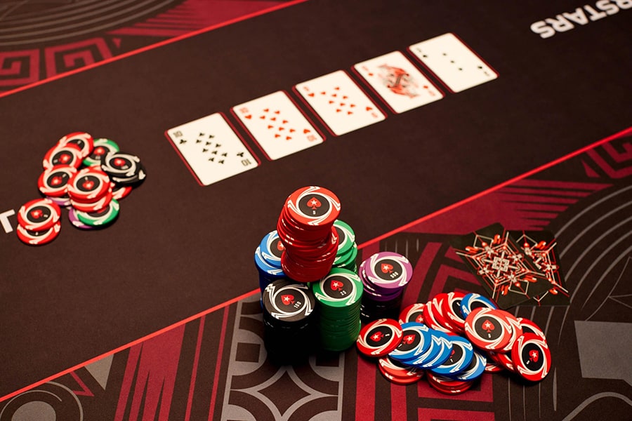 Trình tự của 1 ván game bài Poker hoàn chỉnh nhất bạn cần biết