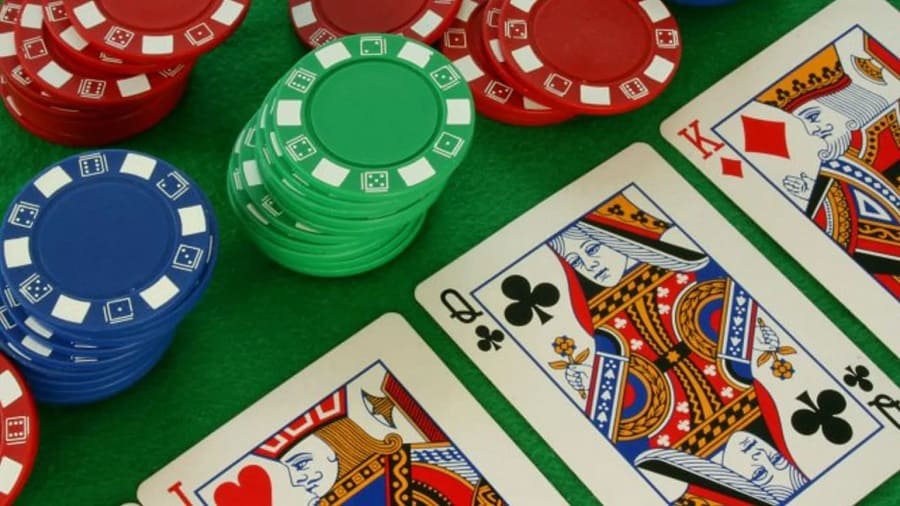 Bí kíp để chơi tốt game bài Baccarat mà không phải ai cũng nhận ra