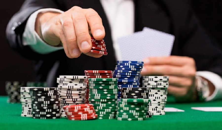 Luật chơi bài Poker ngắn gọn nhất